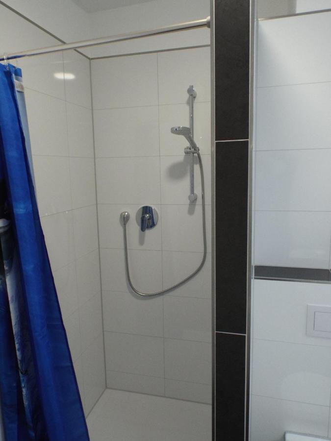 Ferienwohnung Mittendrin Нойштадт-ан-дер-Вайнштрасе Экстерьер фото